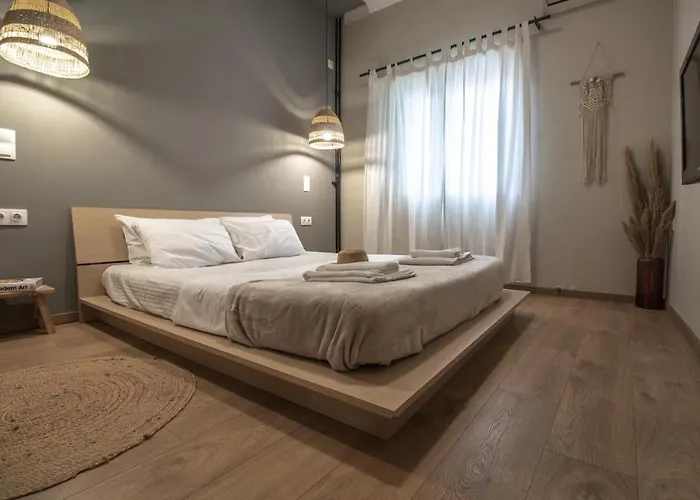 Sanrocco Comfort Apt In City Center!